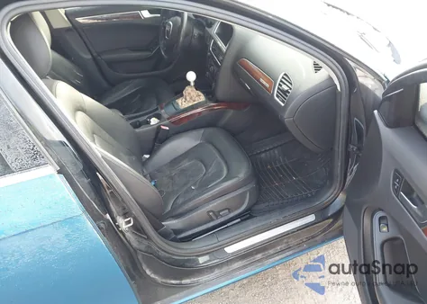 2010 Audi A4 2.0T Premium z USA, uszkodzony, nr VIN WAUHFAFLXAN009752